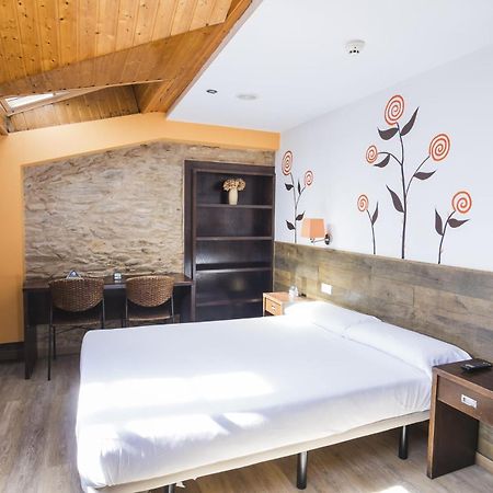 Hotel Alda Algalia Сантьяго-де-Компостела Экстерьер фото