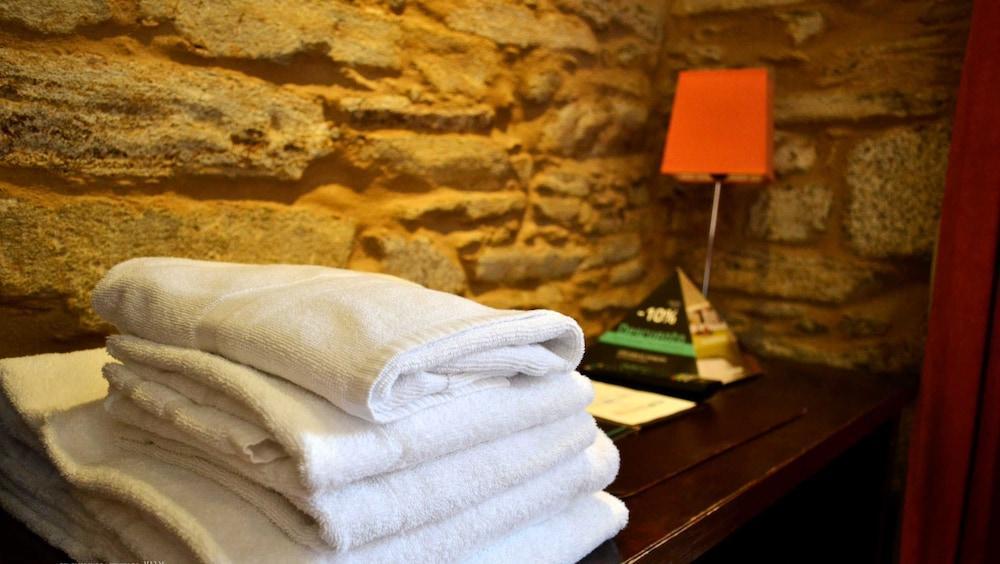 Hotel Alda Algalia Сантьяго-де-Компостела Экстерьер фото
