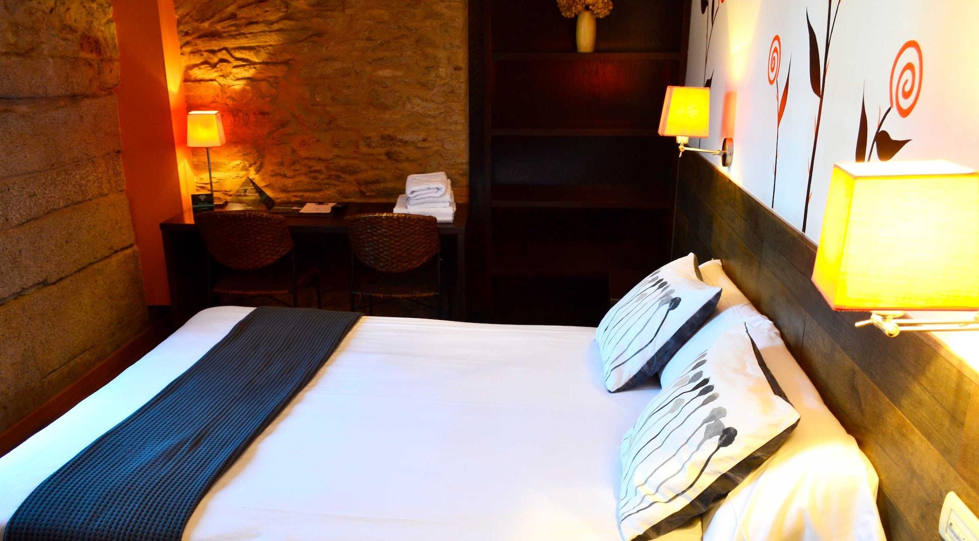 Hotel Alda Algalia Сантьяго-де-Компостела Экстерьер фото