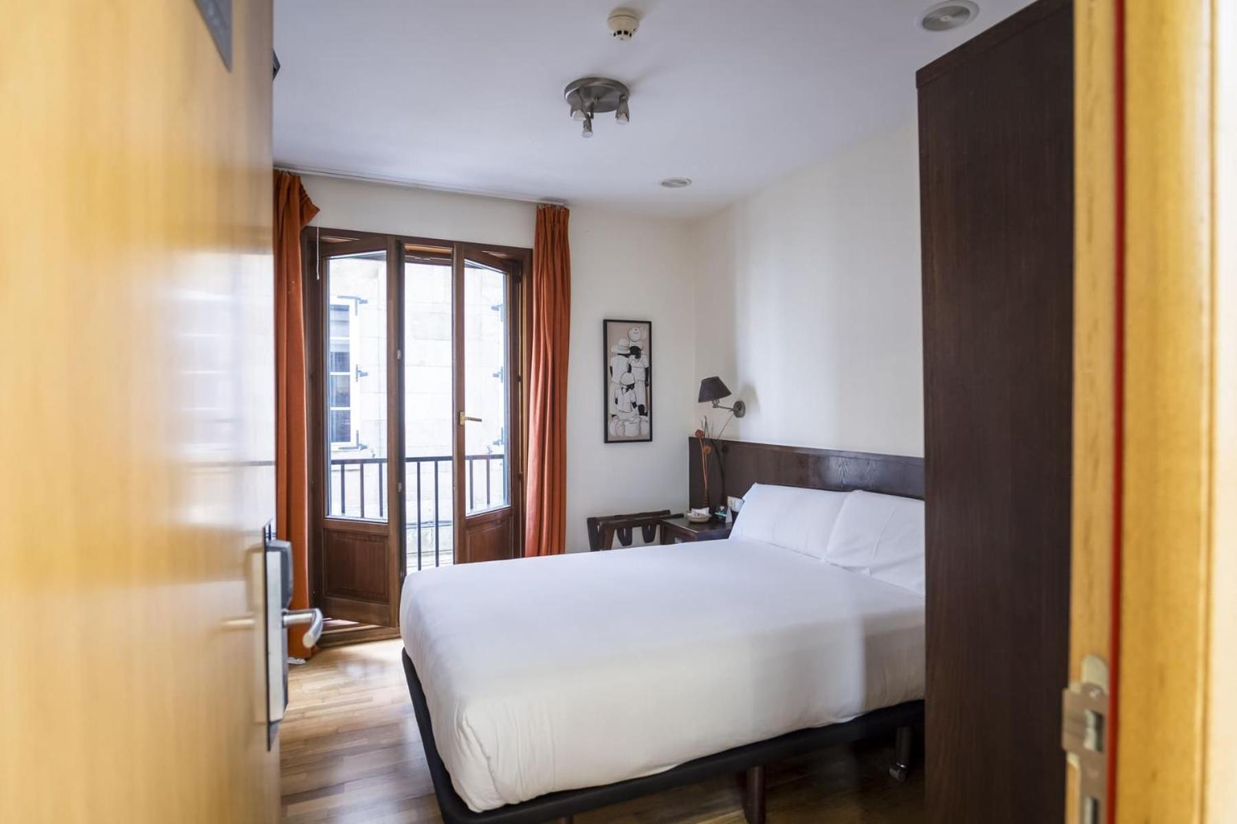 Hotel Alda Algalia Сантьяго-де-Компостела Экстерьер фото